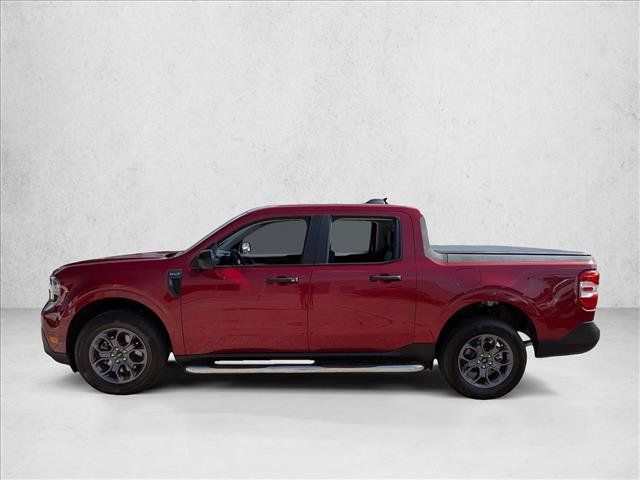 Used 2025 Ford Maverick XLT w/ Equipment Group 302A AWD/4WD image 8