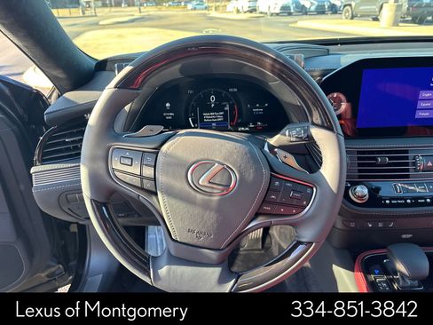 New 2026 Lexus LS 500 AWD image 15