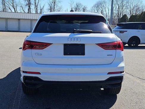 Used 2025 Audi Q3 2.0T Premium w/ Convenience Package image 6