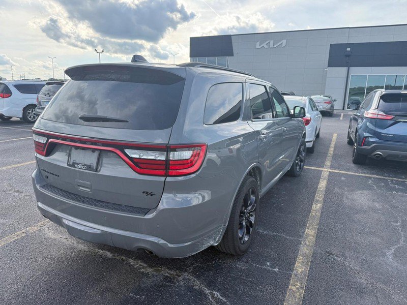 Used 2023 Dodge Durango R/T AWD/4WD image 7