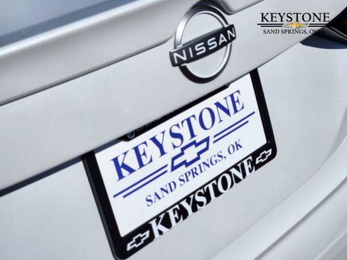 Used 2025 Nissan Sentra SR image 11