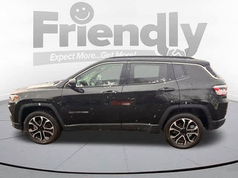 Used 2022 Jeep Compass Limited image 8
