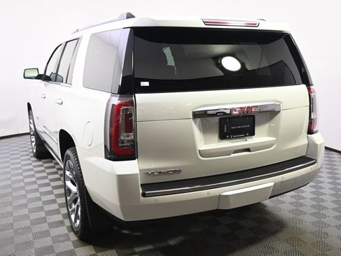 Used 2020 GMC Yukon Denali w/ Denali Ultimate Package AWD/4WD image 4