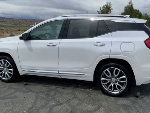 Used 2023 GMC Terrain Denali w/ LPO, Floor Liner Package AWD/4WD image 6
