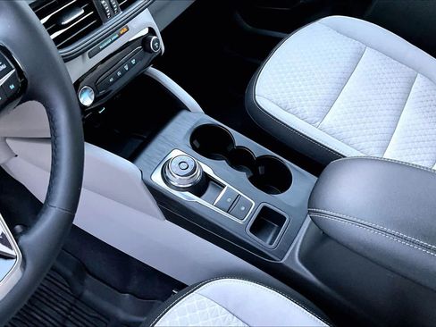 Certified 2023 Ford Escape Active w/ Tech Pack #2 image 17