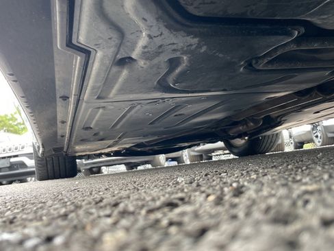 Used 2007 BMW 750i image 26