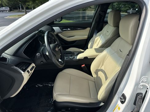 Used 2024 Cadillac CT5 Premium Luxury RWD image 16
