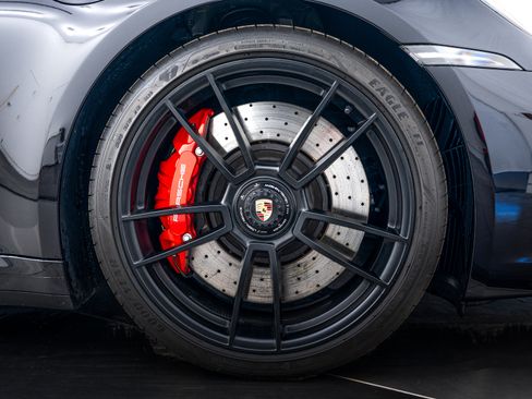 Certified 2024 Porsche 911 Targa 4 GTS image 11