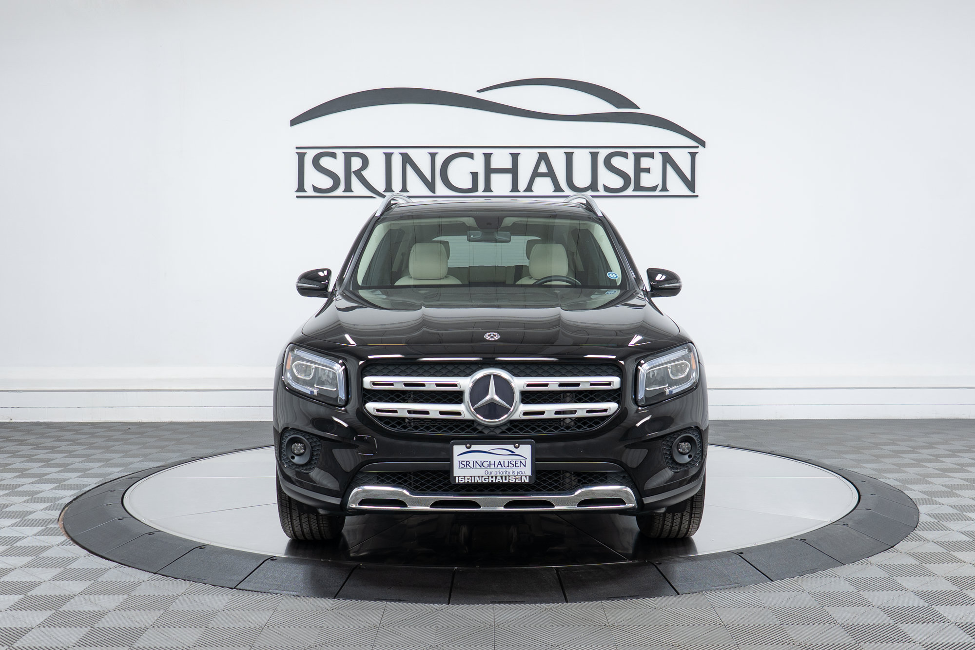 Certified 2020 Mercedes-Benz GLB 250 4MATIC image 2