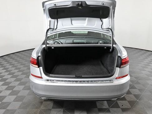 Certified 2021 Volkswagen Passat 2.0T S image 8