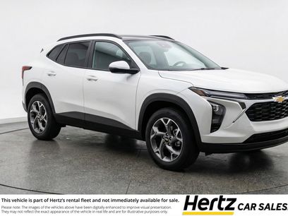 Used 2025 Chevrolet Trax LT