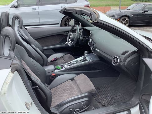 Used 2019 Audi TT 2.0T w/ Technology Package image 12