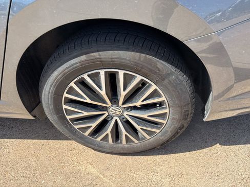 Used 2021 Volkswagen Jetta FWD image 9