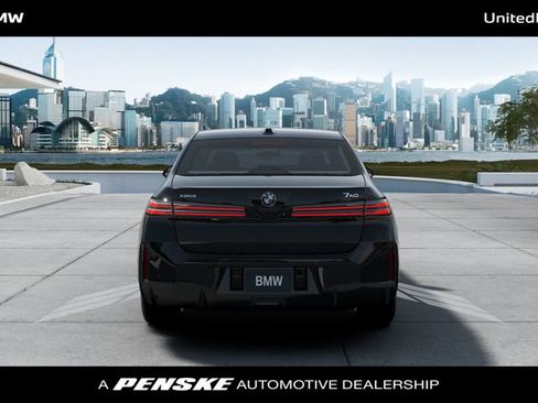 New 2027 BMW 740i xDrive w/ M Sport Package AWD/4WD image 5