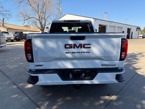 New 2026 GMC Sierra 1500 Elevation image 30