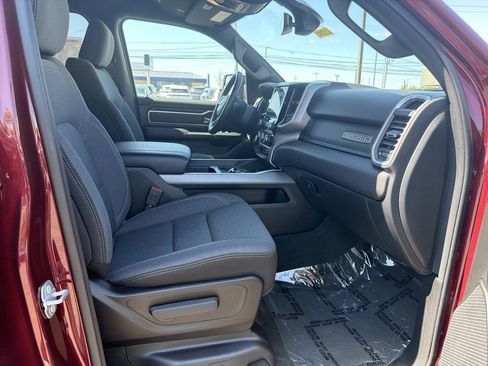 Used 2022 RAM 1500 Big Horn AWD/4WD image 15