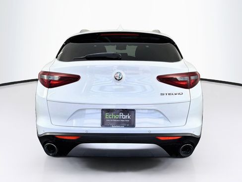 Used 2019 Alfa Romeo Stelvio RWD image 7
