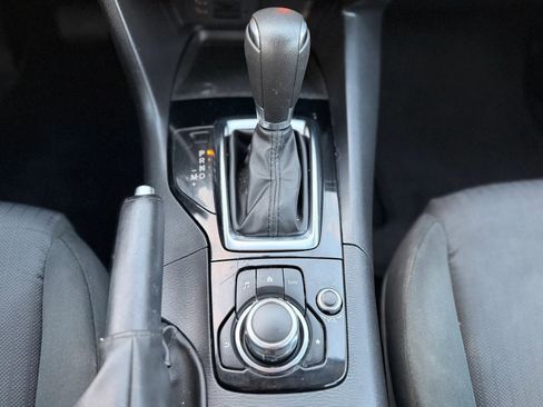 Used 2015 MAZDA MAZDA3 i Sport FWD image 37