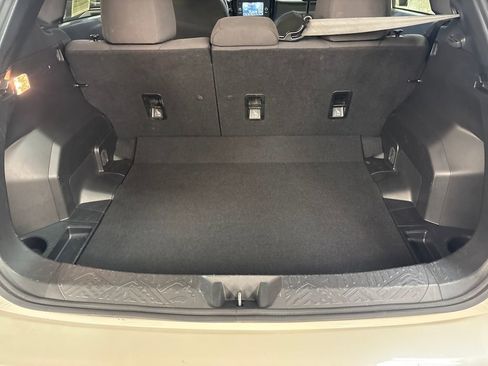 Used 2024 Subaru Impreza 2.0i image 28