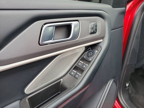 Certified 2025 Ford Explorer ST w/ Sun And Sound Package image 19