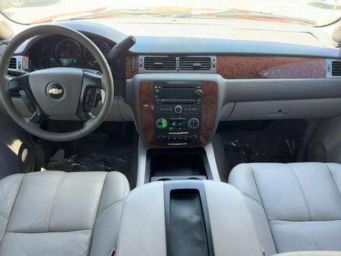 Used 2007 Chevrolet Avalanche LTZ w/ LTZ Preferred Equipment Group RWD image 17