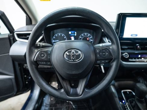 Used 2023 Toyota Corolla LE image 17