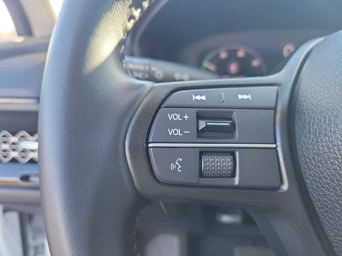 Used 2025 Honda Accord EX-L image 21