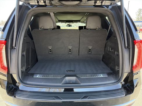 Used 2023 GMC Yukon Denali image 22