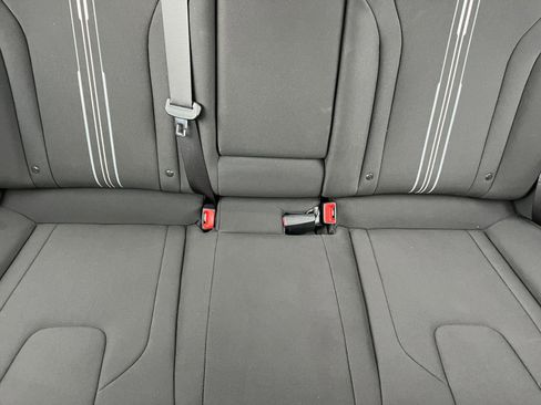 Used 2025 Hyundai Elantra SEL image 36