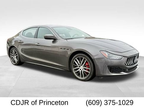 Used 2019 Maserati Ghibli S Q4 image 1