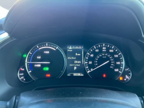 Used 2022 Lexus RX 450h AWD image 14