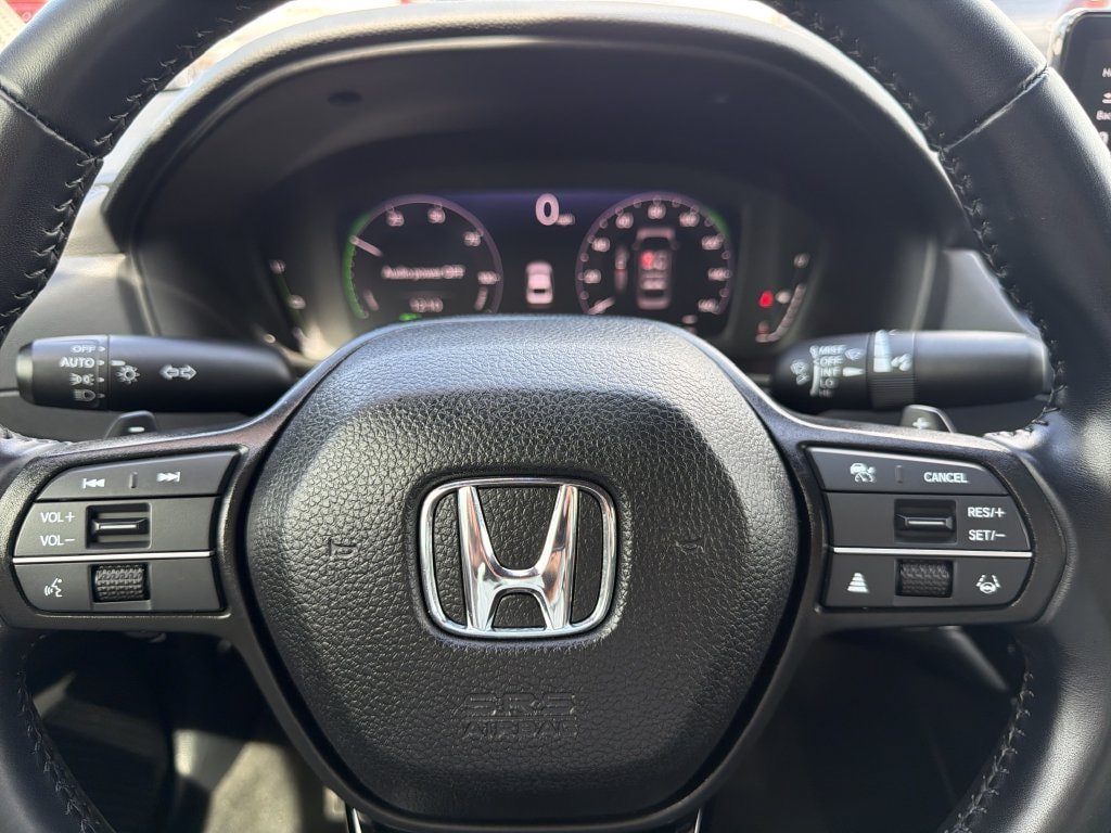 Used 2025 Honda Accord Sport image 30