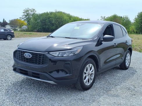 Used 2025 Ford Escape Active FWD image 12