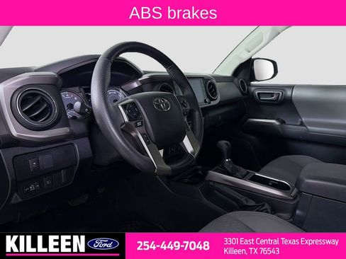 Used 2022 Toyota Tacoma SR5 image 10