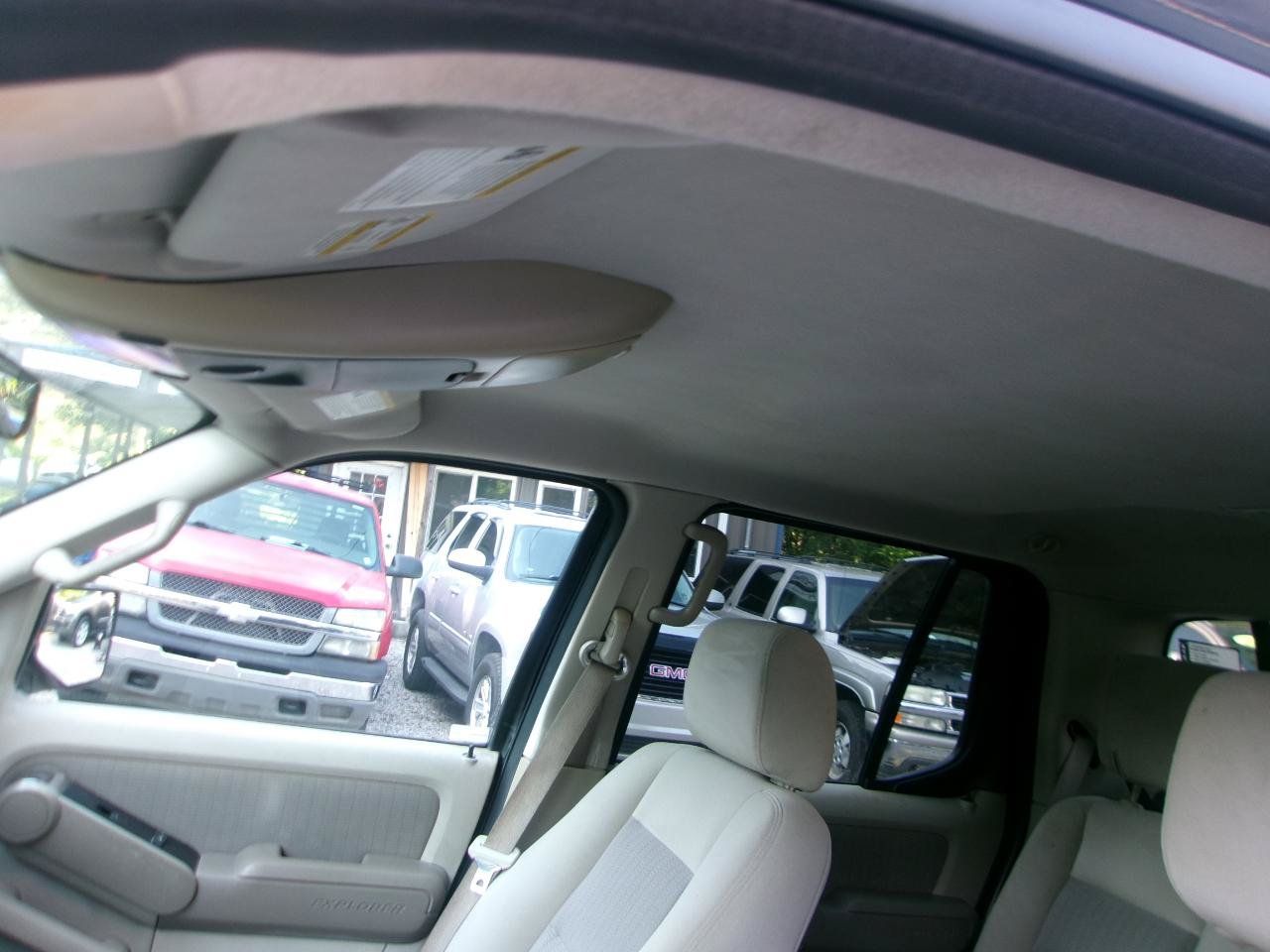 Used 2007 Ford Explorer Sport Trac XLT RWD image 14