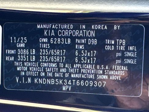 New 2026 Kia Carnival image 28