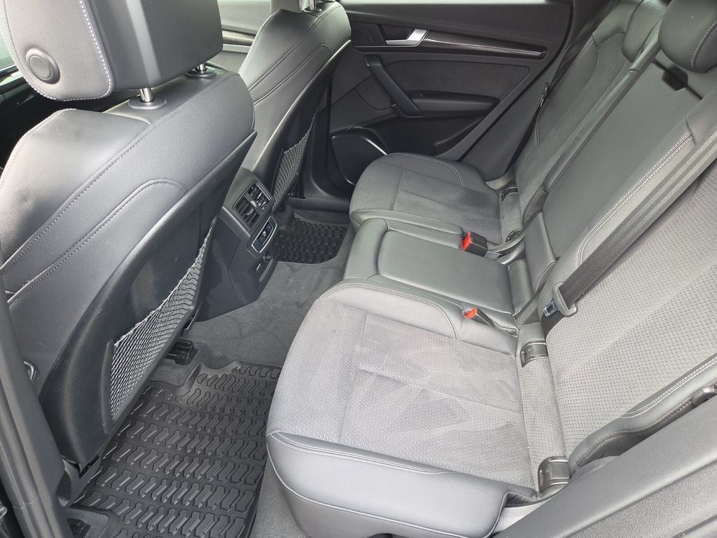 Used 2022 Audi SQ5 Premium AWD/4WD image 12