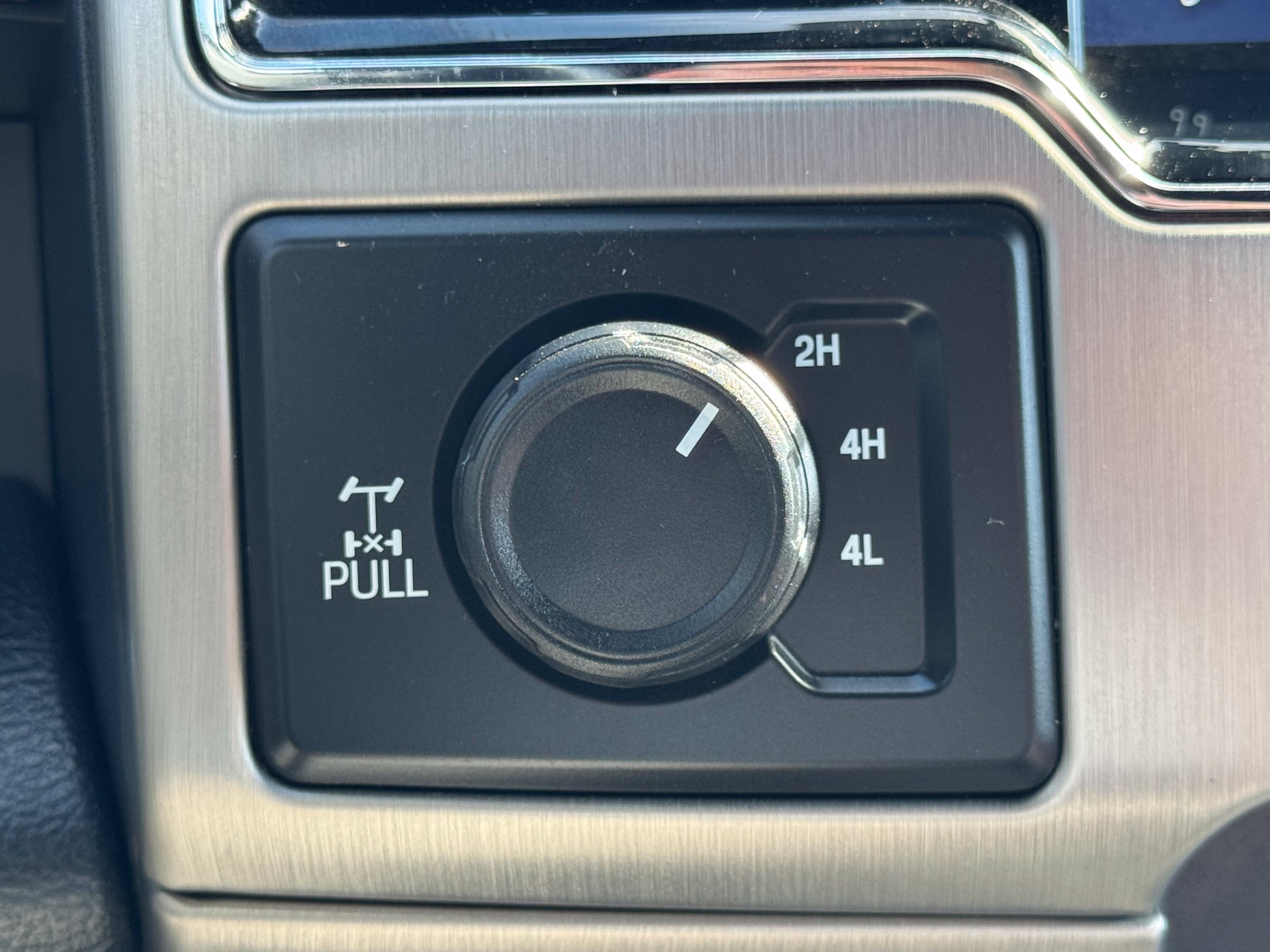 Used 2022 Ford F350 Platinum AWD/4WD image 40