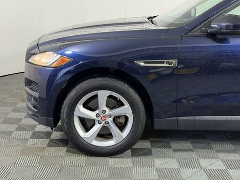 Used 2018 Jaguar F-PACE Premium image 21