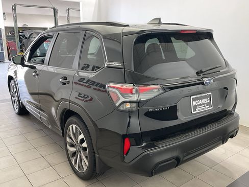 Used 2025 Subaru Forester Touring w/ Protection Package image 6