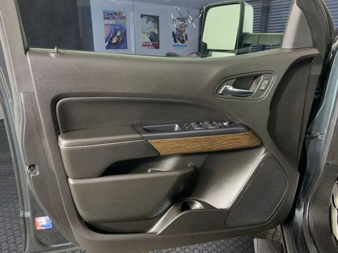 Used 2017 GMC Canyon Denali AWD/4WD image 18
