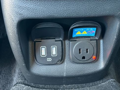 Used 2024 Genesis GV80 2.5T image 23