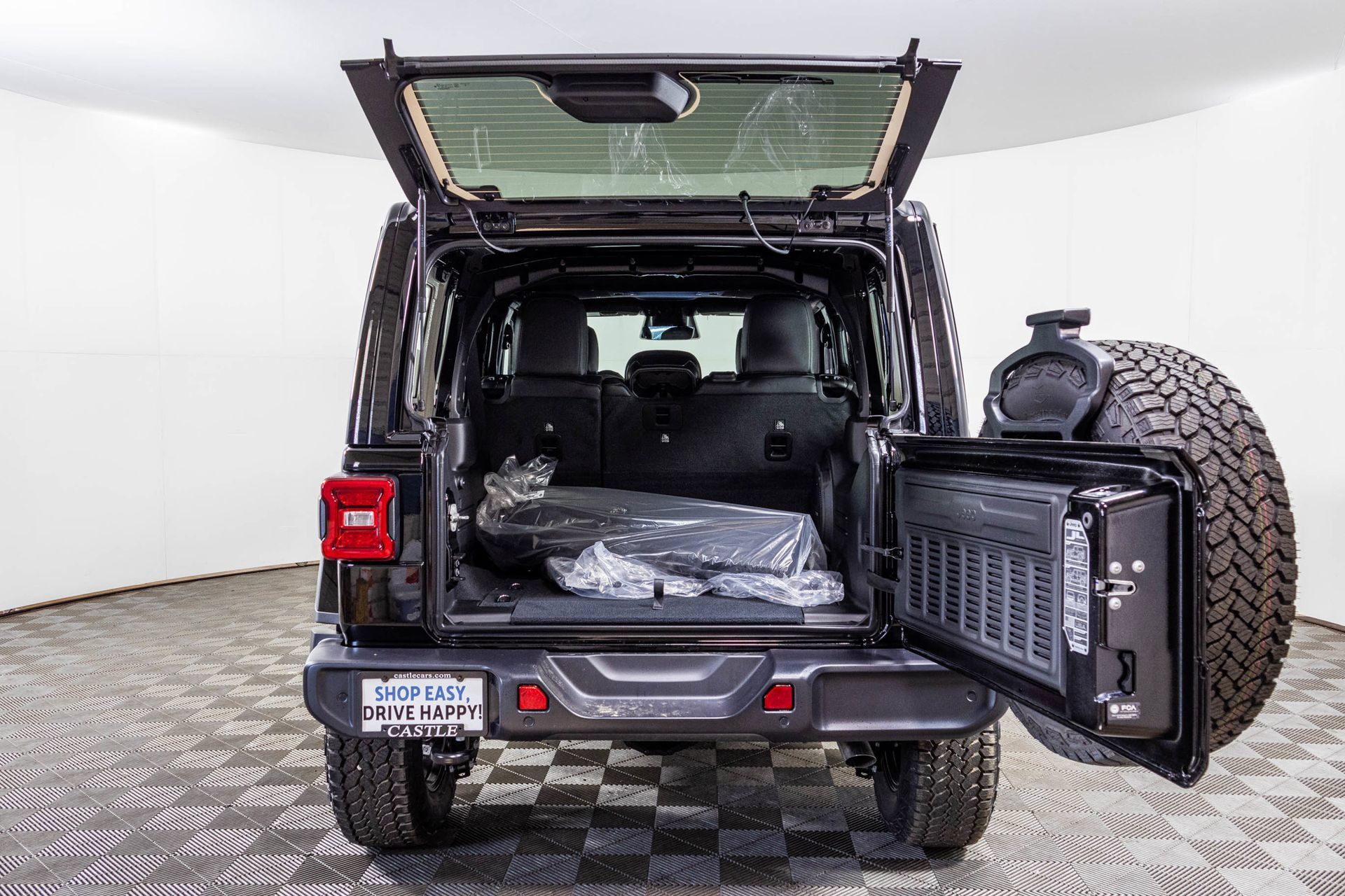 New 2027 Jeep Wrangler Unlimited Sahara AWD/4WD image 38