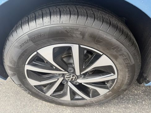 Used 2025 Volkswagen Jetta S image 17