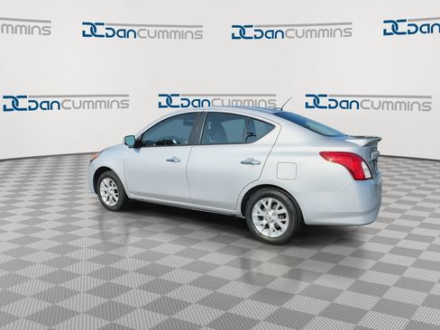 Used 2018 Nissan Versa SV w/ SV Special Edition Package FWD image 6