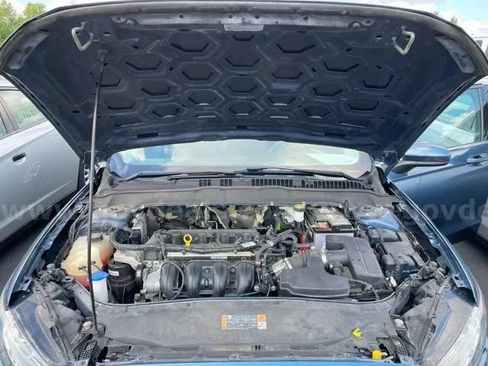 Used 2019 Ford Fusion SE FWD image 32