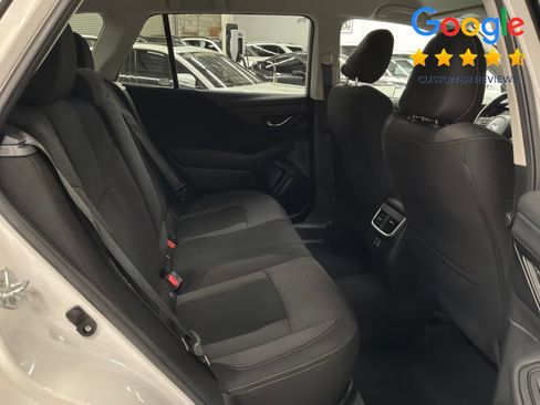 Used 2024 Subaru Outback Premium AWD/4WD image 13
