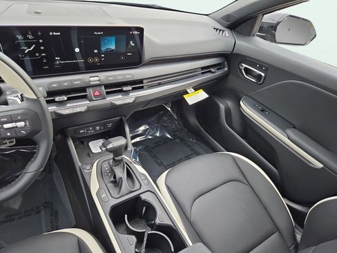 New 2025 Kia K4 GT-Line Turbo image 22