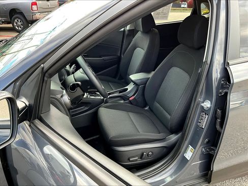 Used 2023 Hyundai Kona SEL w/ Cargo Package image 10