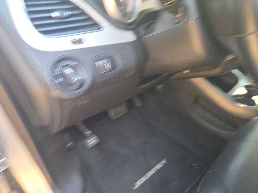 Used 2013 Dodge Journey Crew w/ Flexible Seating Group AWD/4WD image 27